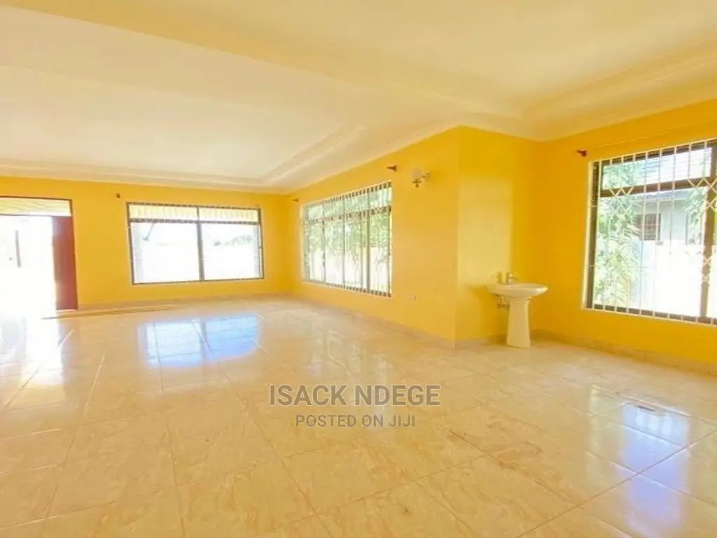 3bdrm House in Mbweni, Kinondoni for Sale