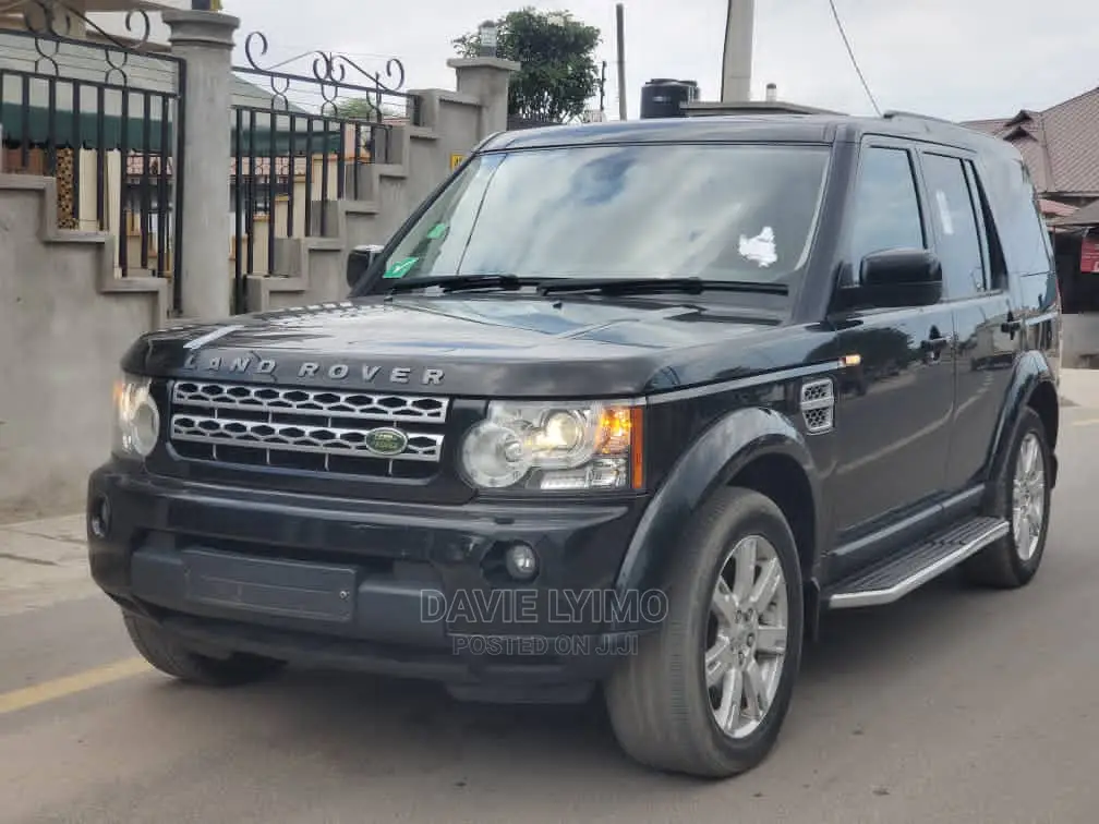 Land Rover Discovery 2010 Gray