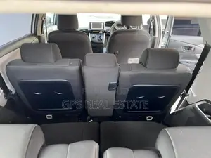 Toyota Wish 2009 Silver