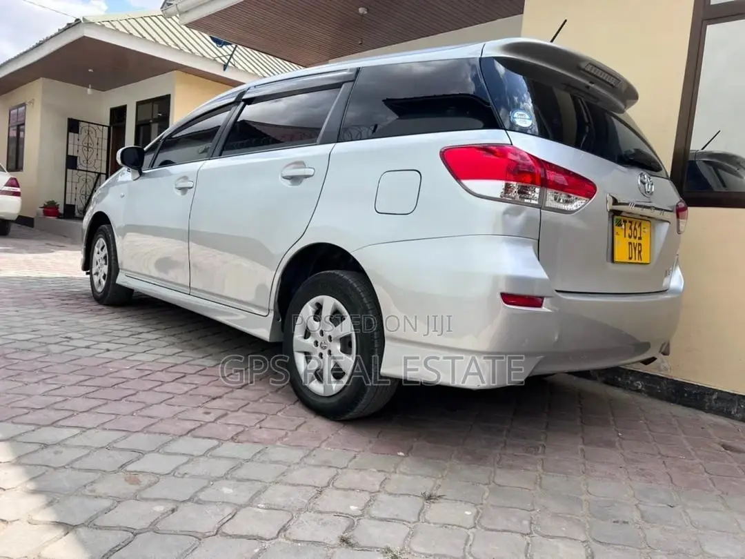 Toyota Wish 2009 Silver