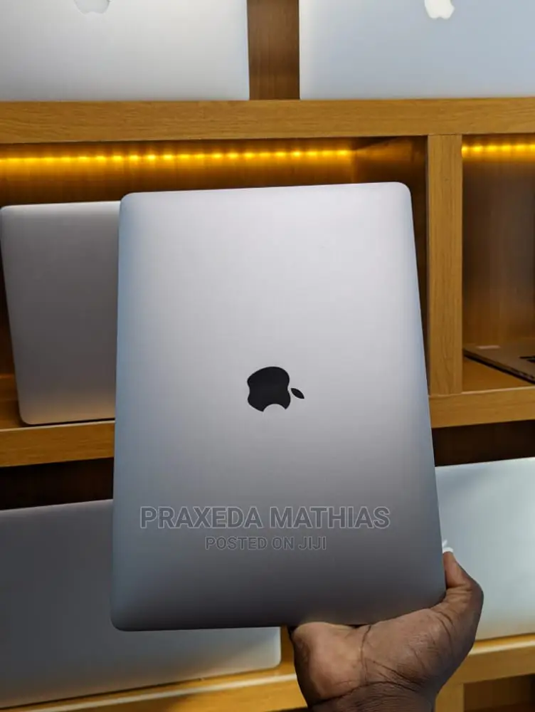Laptop Apple MacBook 2016 8GB Intel Core I5 SSD 256GB