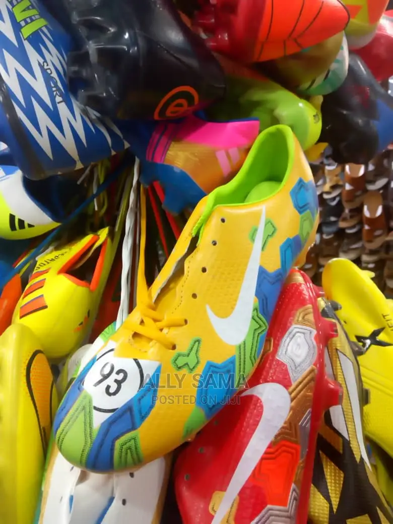 Football Boot Nike Yellow