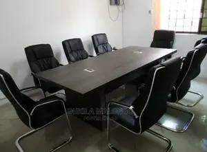 Meza Ya Mkutano
