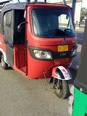 TVS Apache 180 RTR 2021 Silver