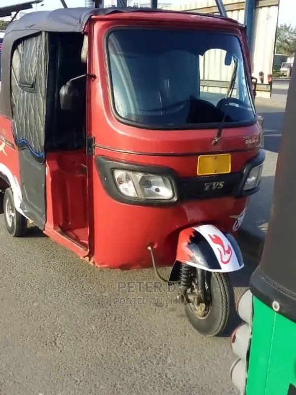 TVS Apache 180 RTR 2021 Silver