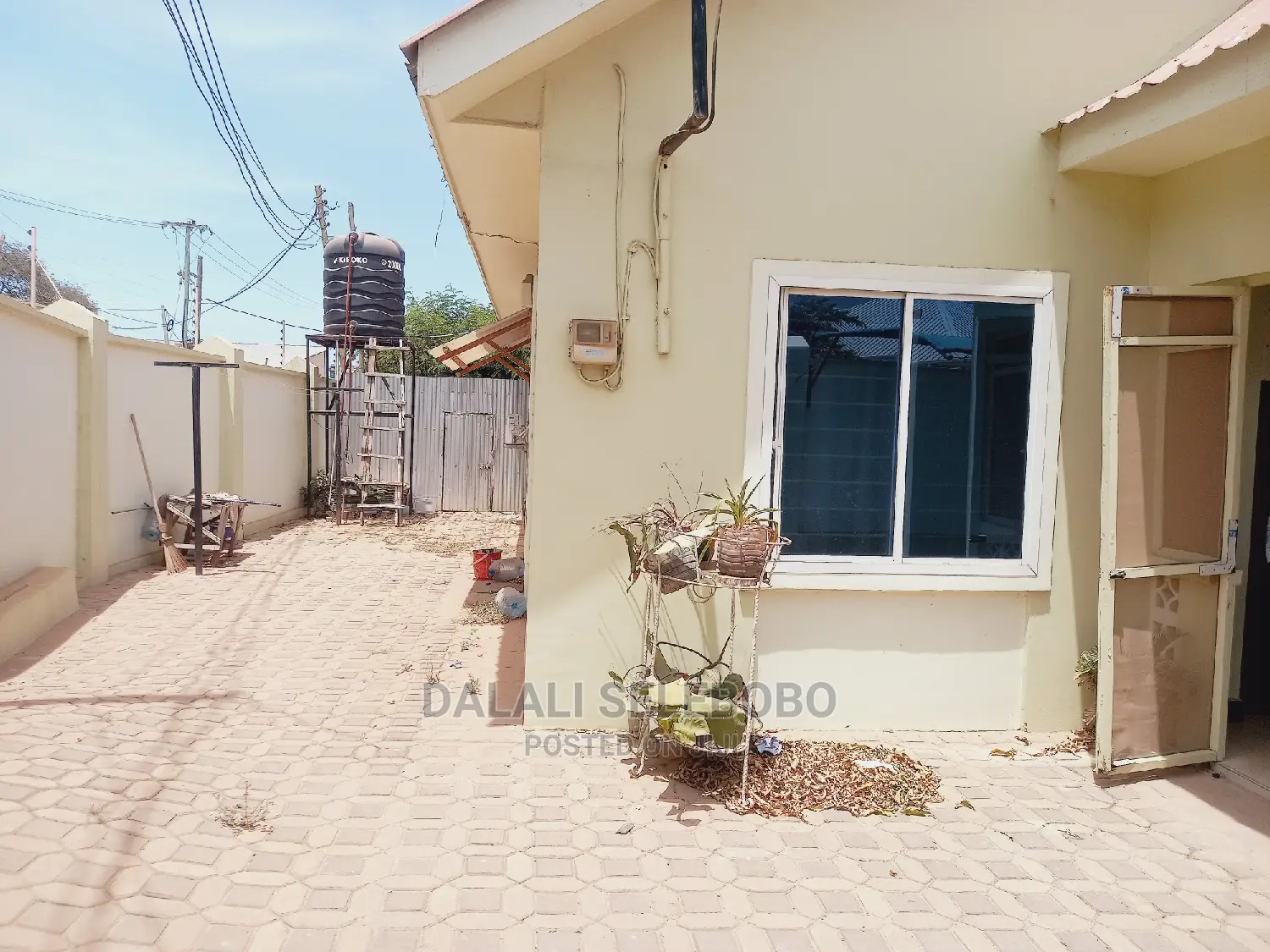 1bdrm Bungalow in Sinza Kivulini for Rent