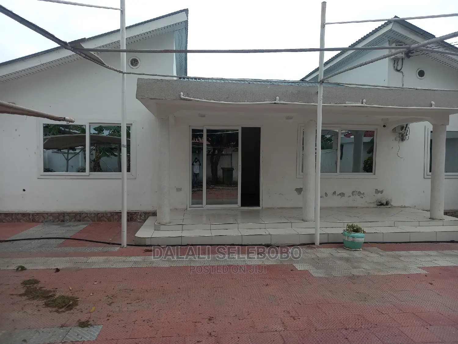 4bdrm Bungalow in Tegeta Masaiti, Kinondoni for Sale