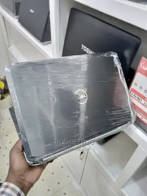 Laptop Dell Latitude 3180 4GB Intel Core I7 HDD 500GB