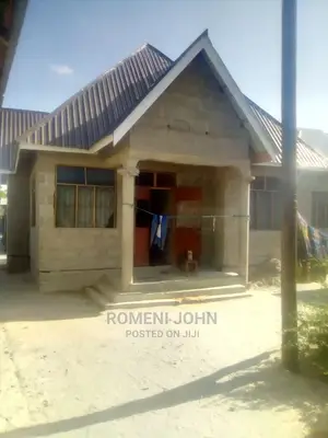 5bdrm Townhouse/Terrace in Tanzania Daressalaam for Sale