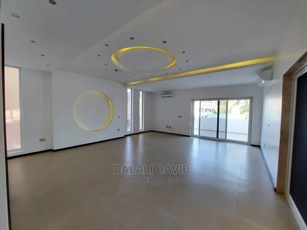 5bdrm House in Masaki House, Msasani for sale