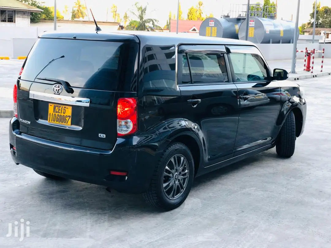 Toyota Corolla Rumion 2008 Black