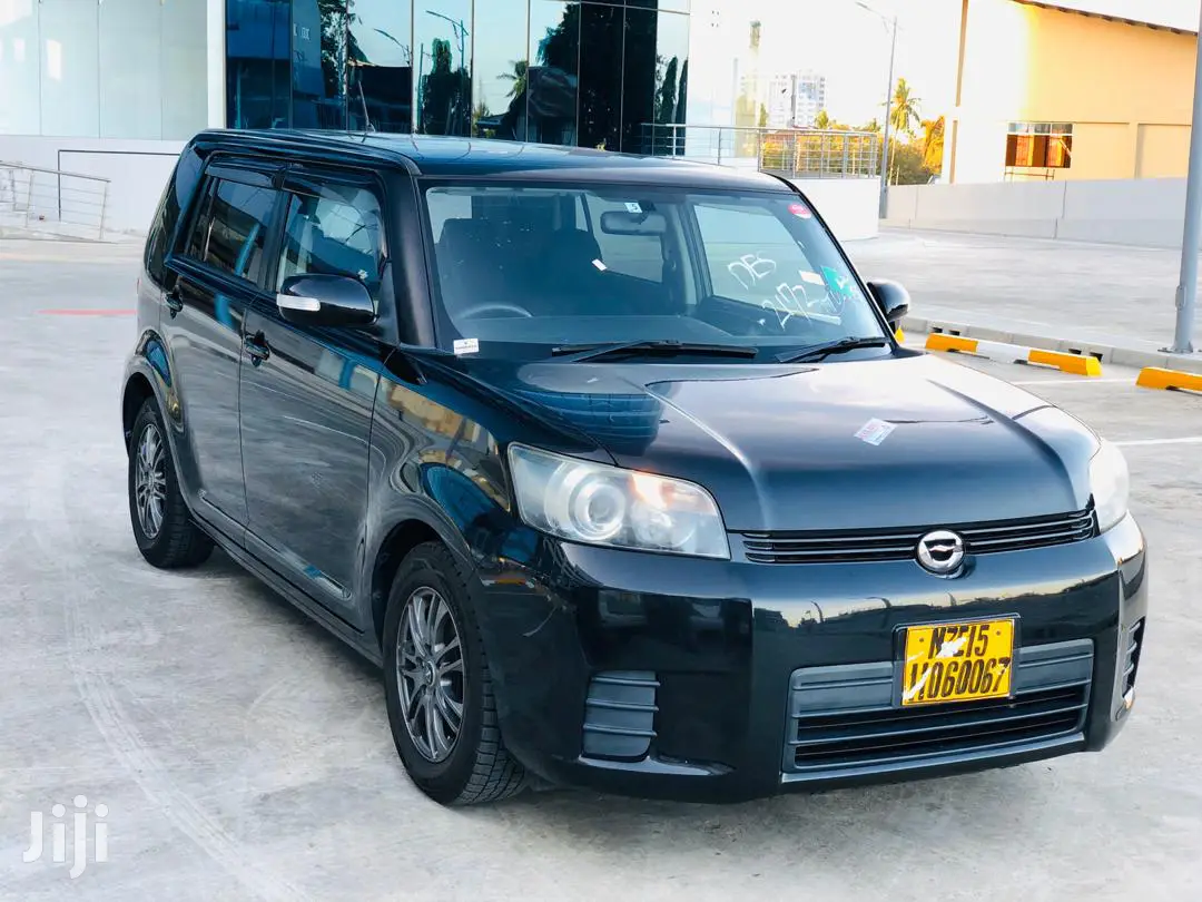 Toyota Corolla Rumion 2008 Black