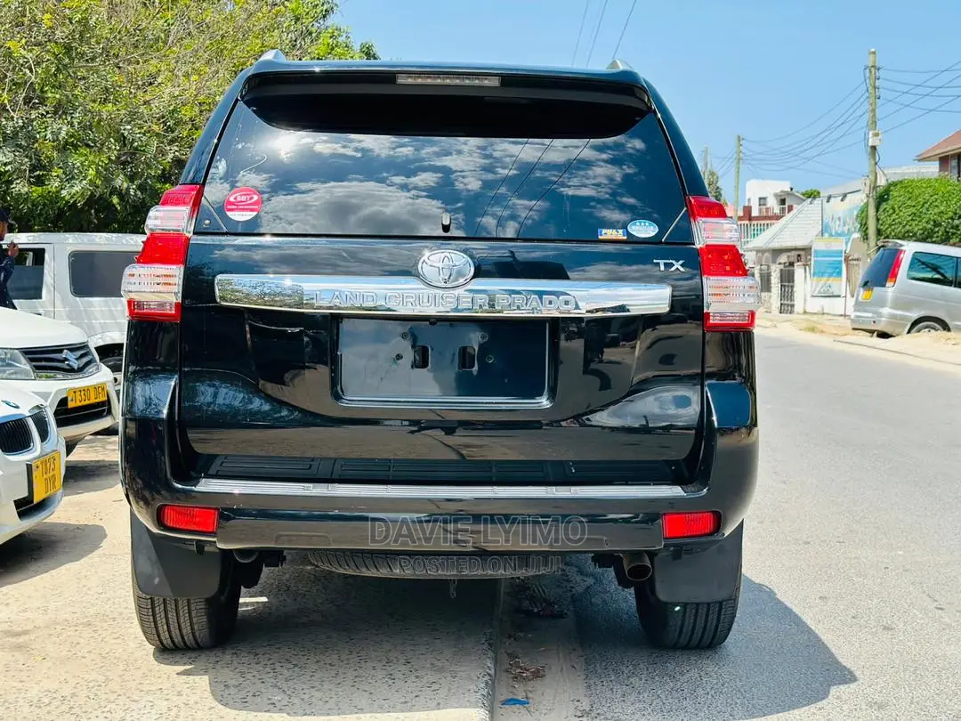 Toyota Land Cruiser 2015 Black