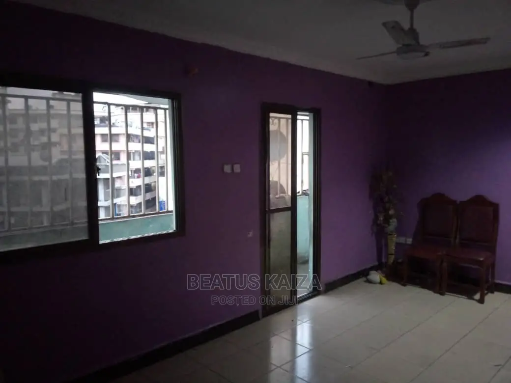 2bdrm Block of Flats in Kariakoo Fire for rent