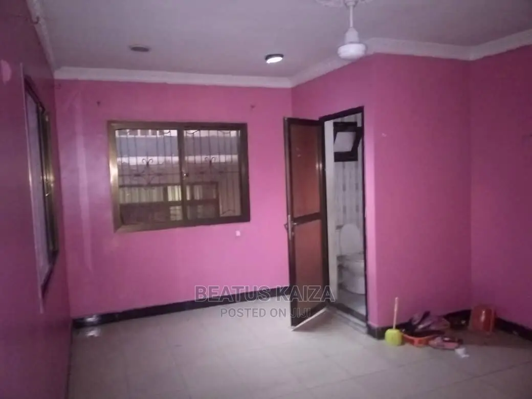 2bdrm Block of Flats in Kariakoo Fire for rent