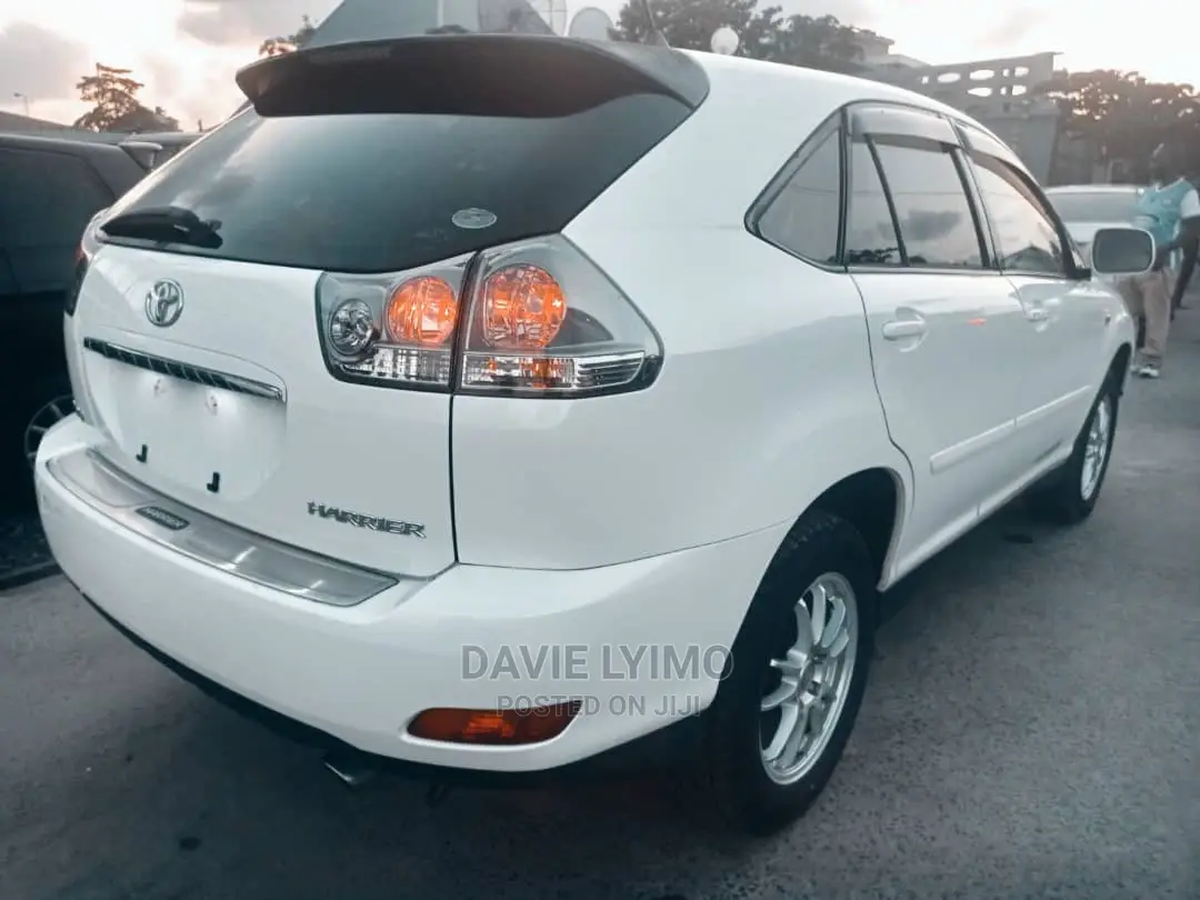 Toyota Harrier 2.4 2004 Pearl