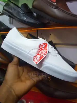 Men's Van's White