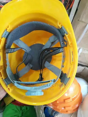 Heavy Duty Construction Helmet With Air Poles