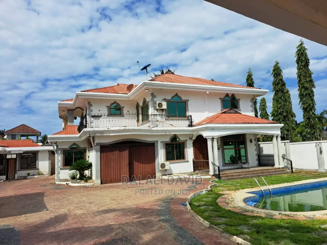 5bdrm House in Mbezi Beach Shoppers for Sale