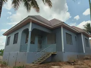 3bdrm House in Markreal Estate, Goba for Sale