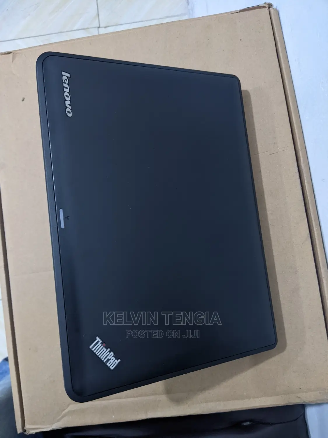 Laptop Lenovo ThinkPad X131e 4GB Intel Core 2 Duo HDD 320GB