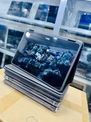 Laptop Dell Latitude 3189 4GB Intel Core 2 Duo SSD 128GB