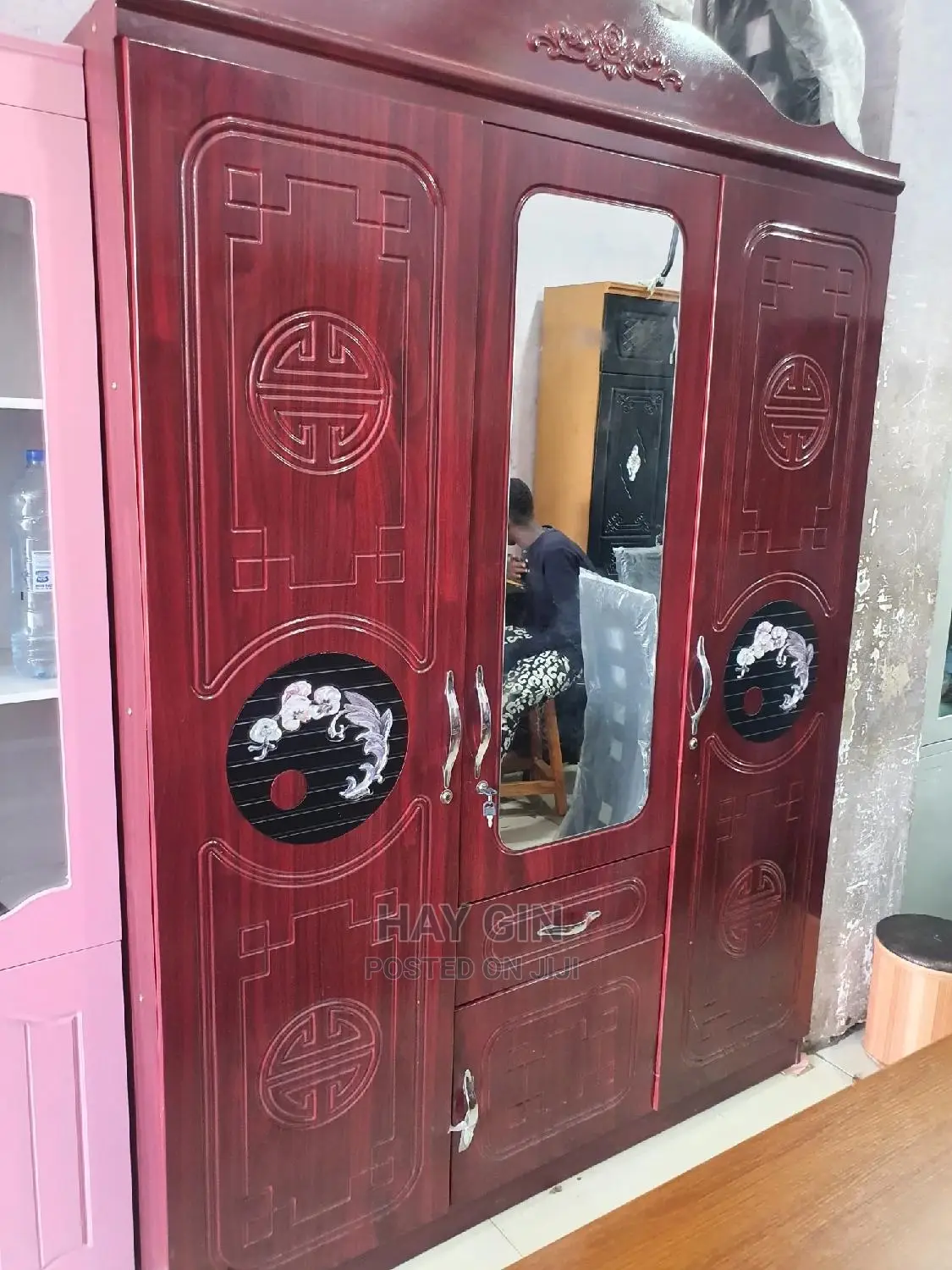 WARDROBE Clothes 3 Doors