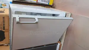 Min Refrigerator 100L