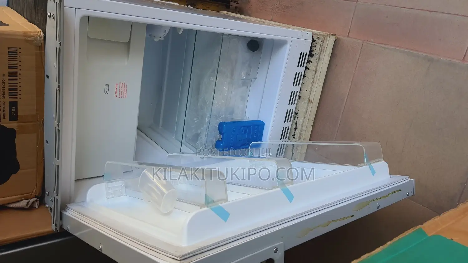 Min Refrigerator 100L