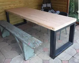 Dinner Table Nzuri Sana Simple