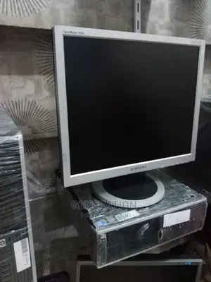 Desktop Computer HP 2GB Intel Core 2 Duo HDD 320GB