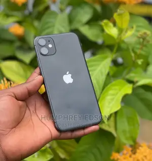 New Apple iPhone 11 128 GB Black