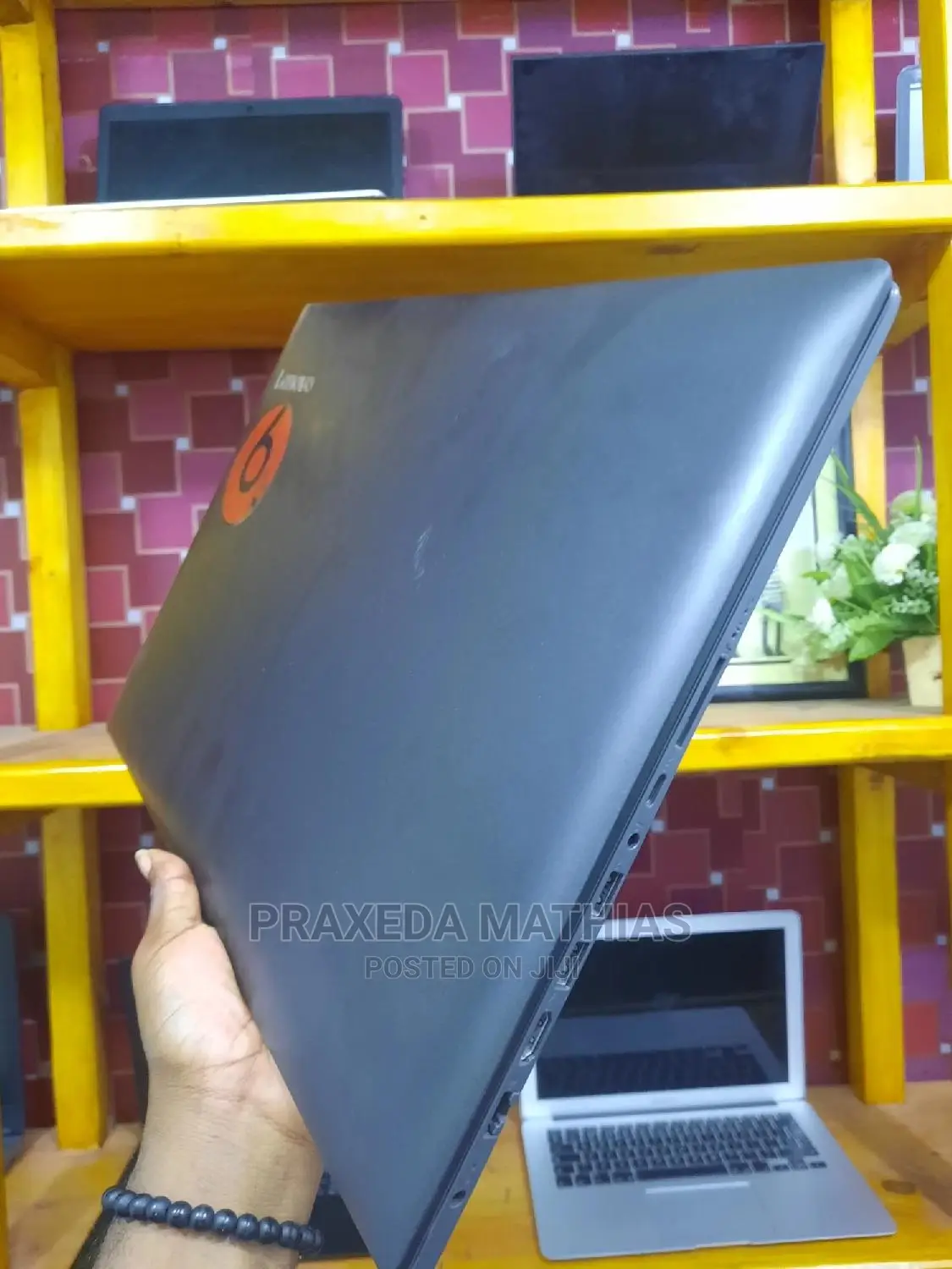 Laptop Lenovo IdeaPad 330 8GB Intel Core I5 HDD 1T