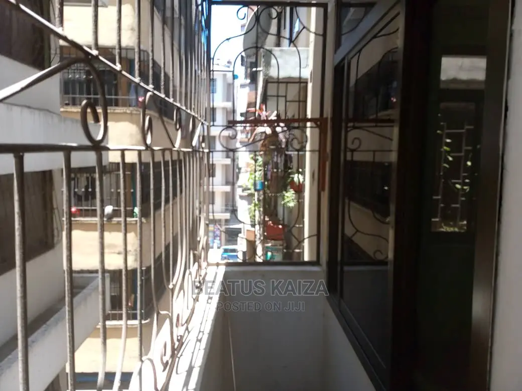 3bdrm Bedsitter in Kariakoo Fire for rent