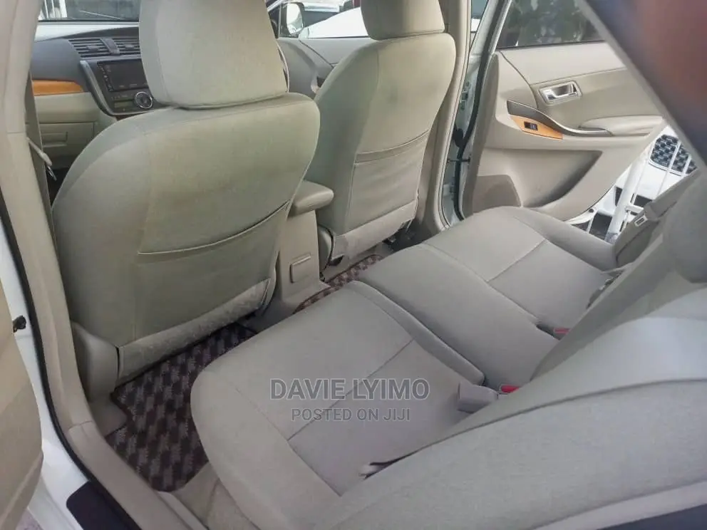 Toyota Corona Premio 2001 Pearl