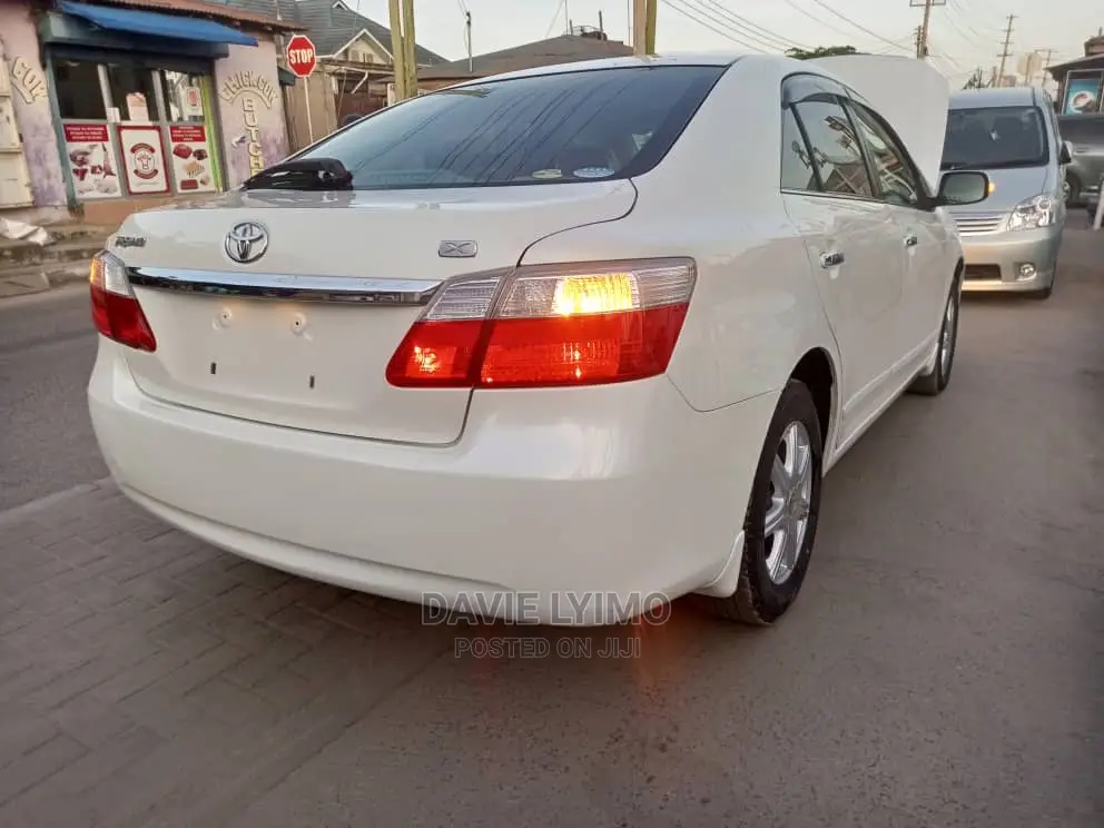 Toyota Corona Premio 2001 Pearl