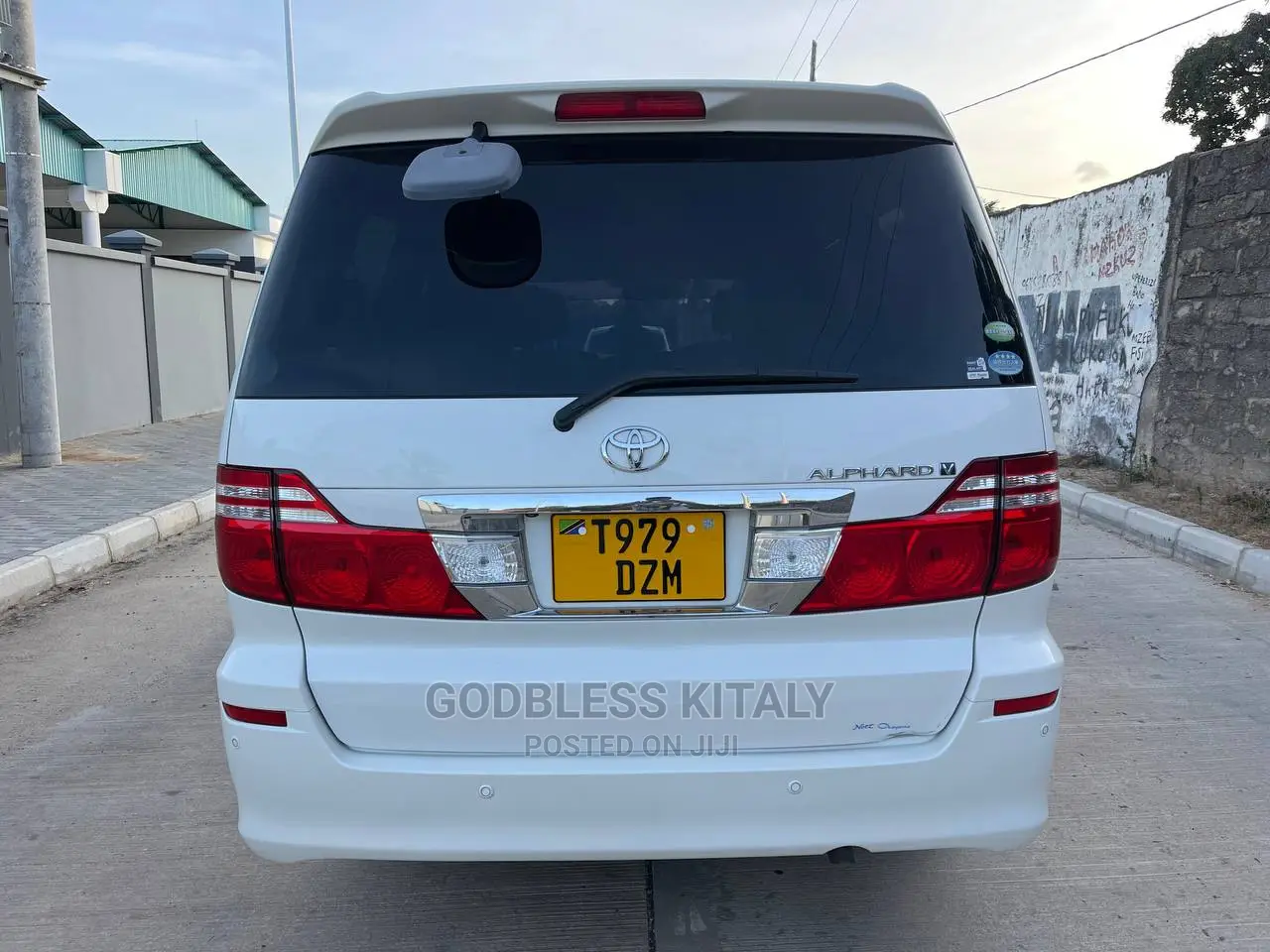 Toyota Alphard 2007 White