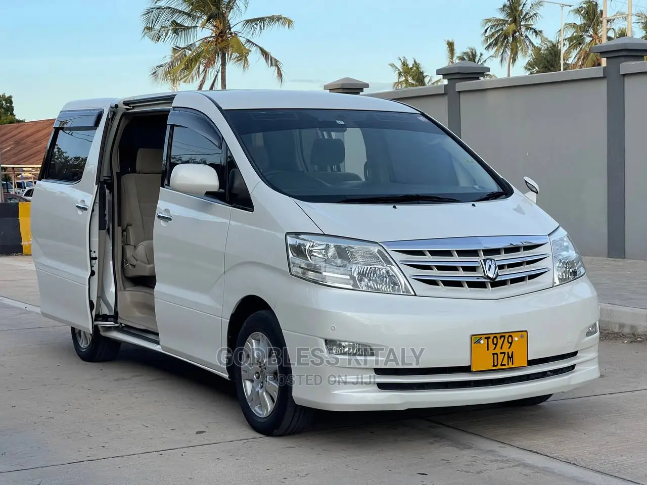 Toyota Alphard 2007 White