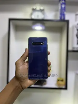 Samsung Galaxy S10 Plus 128 GB Blue