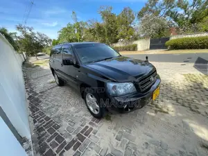 Toyota Kluger 2002 Black