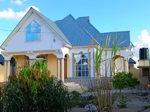 4bdrm House in Kibada, Kigamboni for Sale