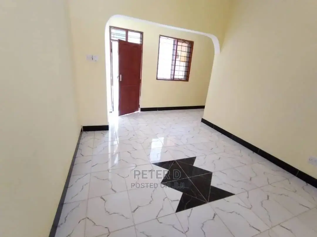 2bdrm Apartment in Kimara for Rent