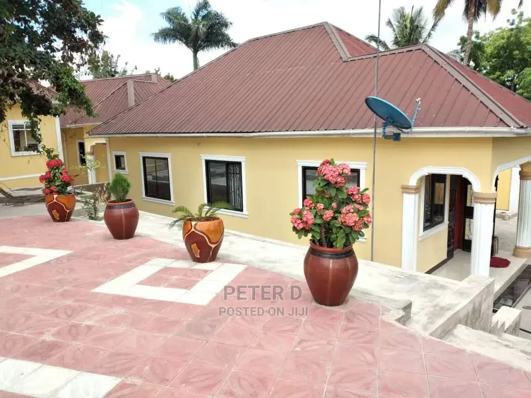 2bdrm Apartment in Kimara for Rent