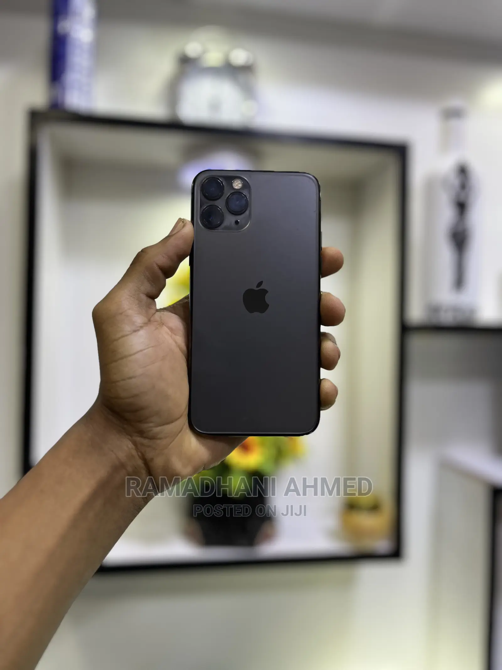Apple iPhone 11 Pro 64 GB Gray