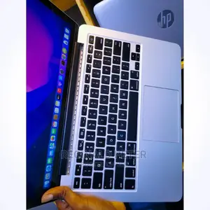 Laptop Apple MacBook Pro 2015 8GB Intel Core i5 SSD 128GB