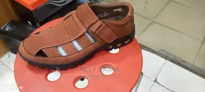 Gten Brown Leather