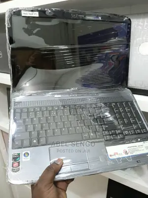 Laptop Acer Aspire 1 A114-32 3GB Intel Core 2 Duo HDD 320GB