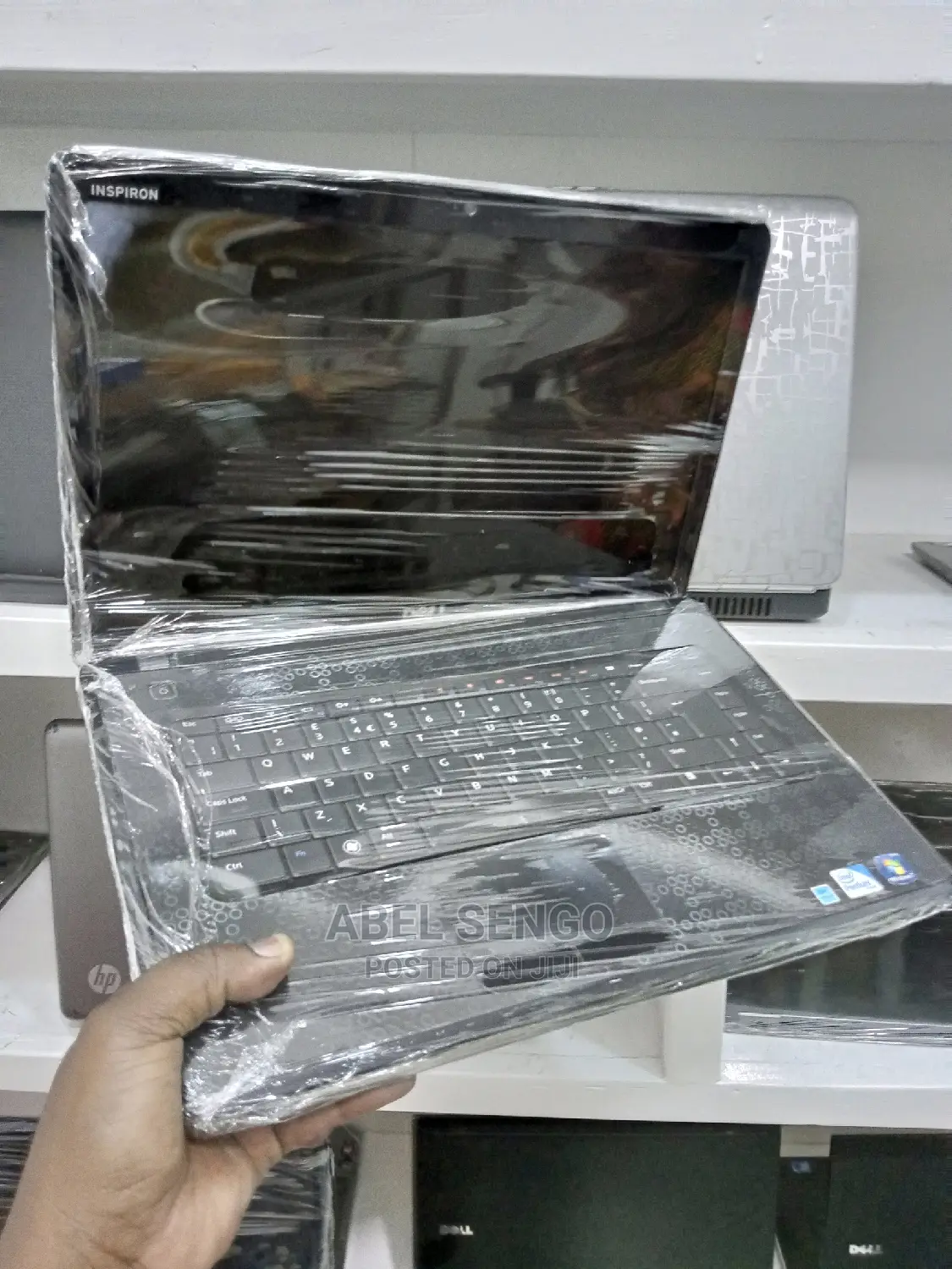 Laptop Dell Inspiron Duo 4GB Intel Core 2 Duo HDD 320GB