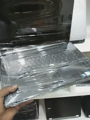 Laptop Dell Inspiron Duo 4GB Intel Core 2 Duo HDD 320GB
