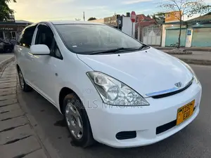 Toyota Wish 2005 White